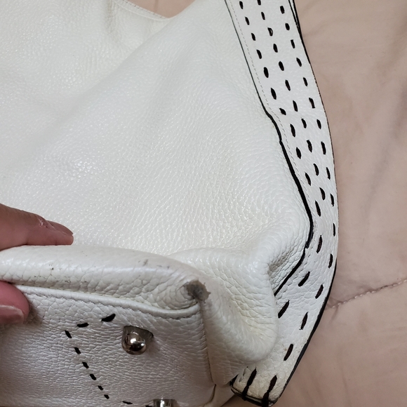 BCBG Signature Bag - Picture 6 of 7